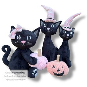 Black Cats with Pink Pumpkin Halloween Greeters